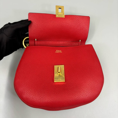 Chloe Medium Drew Shoulder Bag Grained Calfskin Red