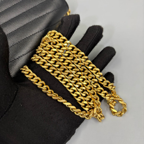 Yves Saint Laurent Envelope Wallet On Chain Caviar Black