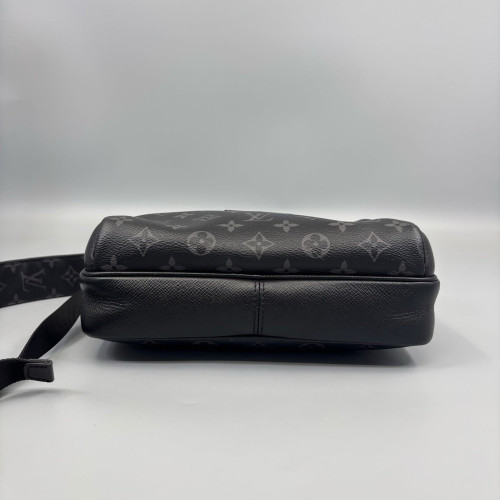 Louis Vuitton Messenger Monogram Eclipse Black