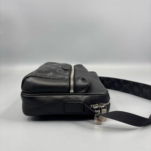 Louis Vuitton Messenger Monogram Eclipse Black