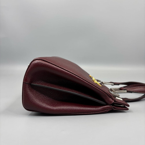 Gucci Small Zumi Top Handle Bag Grained Calfskin Black