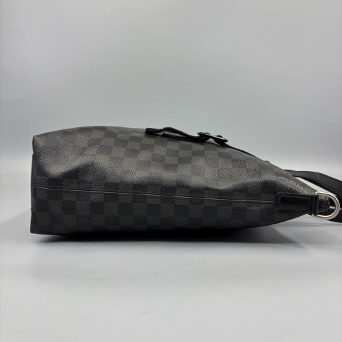 Louis Vuitton Briefcase Damier Graphite Black Louis Vuitton Briefcase Damier Graphite Black