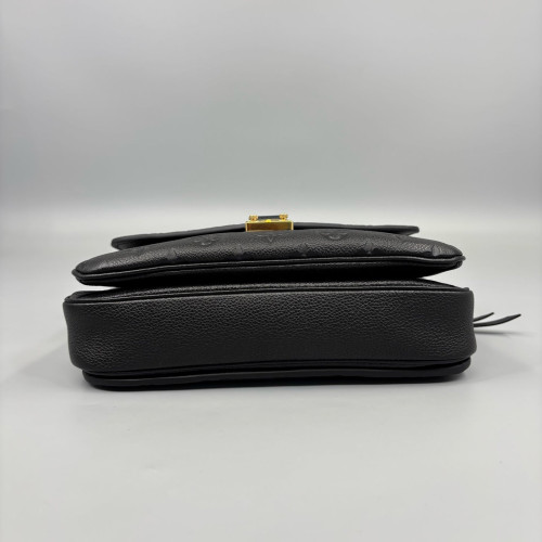 Louis Vuitton Pochette Metis Monogram Empreinte Black