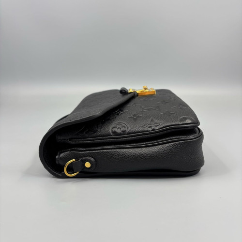 Louis Vuitton Pochette Metis Monogram Empreinte Black
