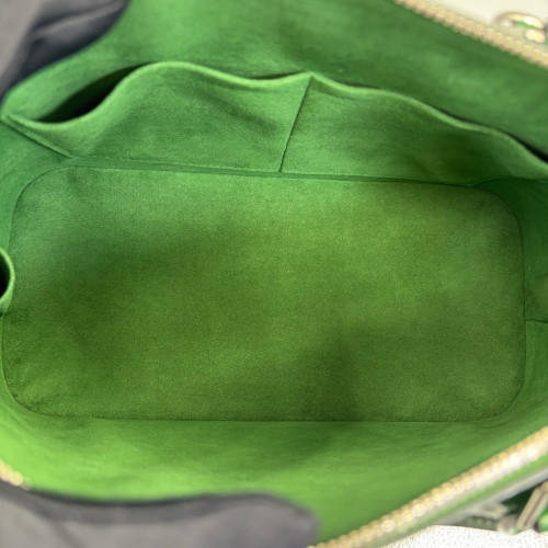 Louis Vuitton Alma PM Epi Green