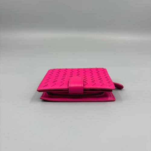 Bottega Veneta Compact Wallet Lambskin Intrecciato Nappa Magenta