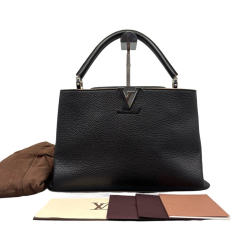 Louis Vuitton Capucines MM Taiga Black