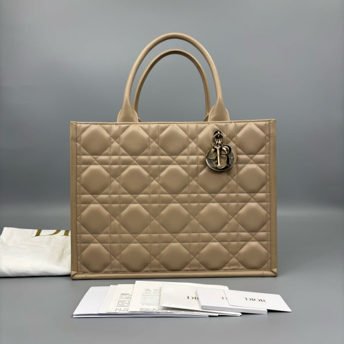 Dior Large Diorissimo Tote Calfskin Natural Tan