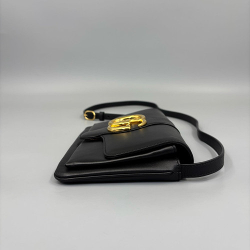 Gucci Small Arli Flap Shoulder Bag Calfskin Black