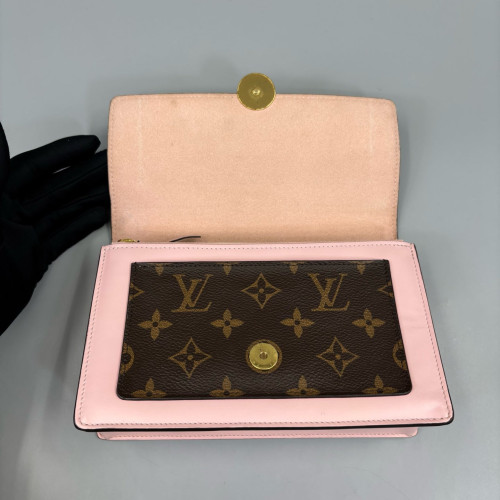 Louis Vuitton Flore Chain Wallet Monogram Brown