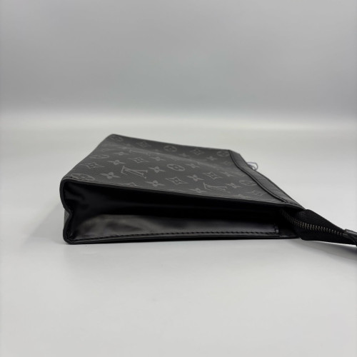 Louis Vuitton Toiletry Pouch 26 Monogram Eclipse Black Louis Vuitton Toiletry Pouch 26 Monogram Eclipse Black