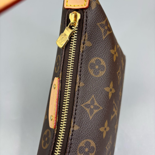 Louis Vuitton Hills Pochette Monogram Brown