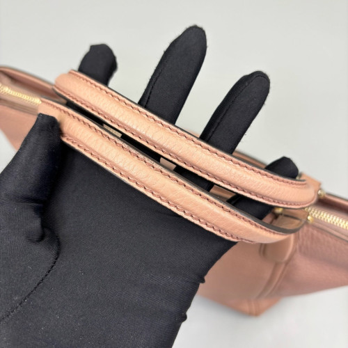 Gucci Small Soho Shoulder Bag Grained Calfskin Pink