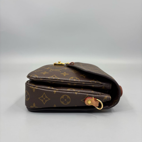 Louis Vuitton Pochette Metis Monogram Brown