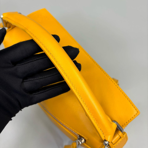 Loewe Small Puzzle Edge Calfskin Yellow