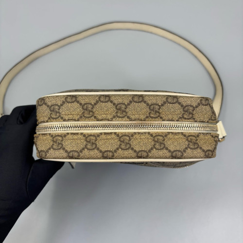 Gucci Messenger GG Supreme Monogram Brown Beige