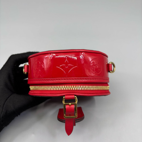 Louis Vuitton Mini Boite Chapeau Vernis Red Louis Vuitton Mini Boite Chapeau Vernis Red