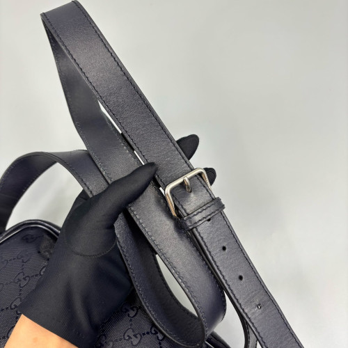 Gucci Messenger GG Supreme Monogram Dark Blue