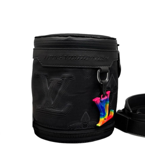 Louis Vuitton Bucket Monogram Giant Black Louis Vuitton Bucket Monogram Giant Black