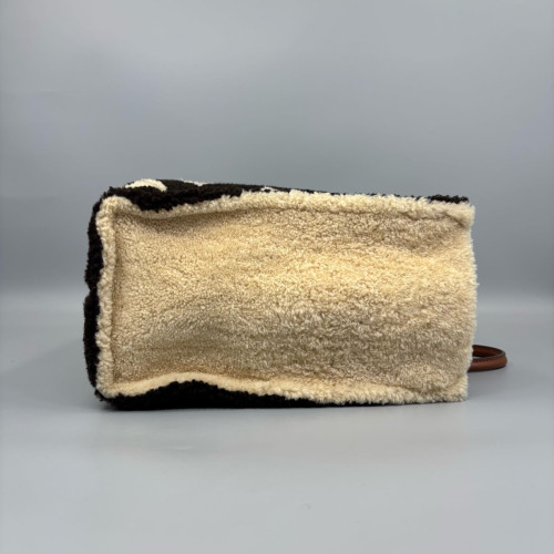 Louis Vuitton Onthego GM Monogram Giant Teddy Black White Brown