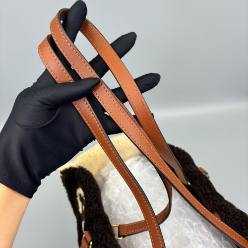 Louis Vuitton Onthego GM Monogram Giant Teddy Black White Brown