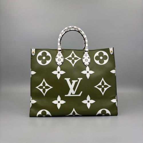 Louis Vuitton Onthego GM Monogram Monogram Giant White Green Louis Vuitton Onthego GM Monogram Monogram Giant White Green