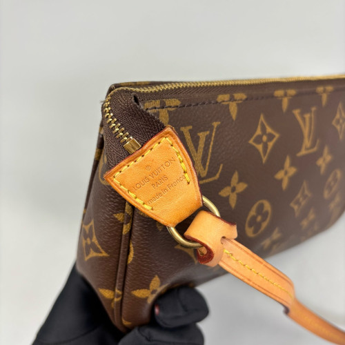 Louis Vuitton Pochette Accessories Monogram Brown
