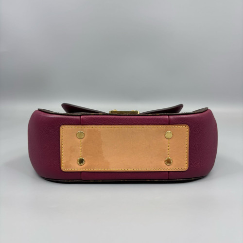Louis Vuitton Eden MM Monogram Brown