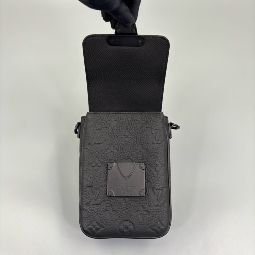 Louis Vuitton S Lock Wearable Wallet Calfskin Black