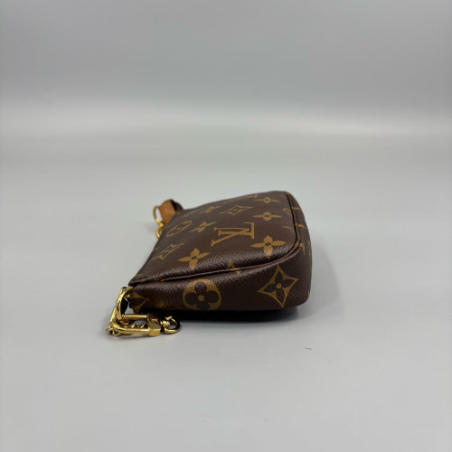 Louis Vuitton Mini Pochette Accessories Monogram Brown