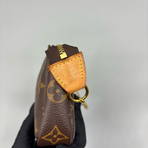 Louis Vuitton Mini Pochette Accessories Monogram Brown