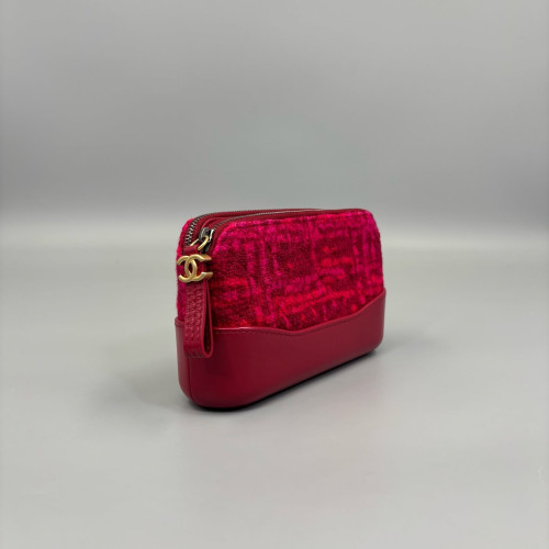 Chanel Small Gabrielle Clutch Tweed Red