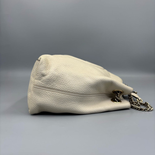 Gucci Medium Soho Shoulder Bag Grained Calfskin White