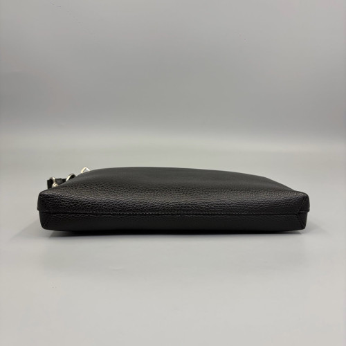 Gucci Clutch Grained Calfskin Black Gucci Clutch Grained Calfskin Black