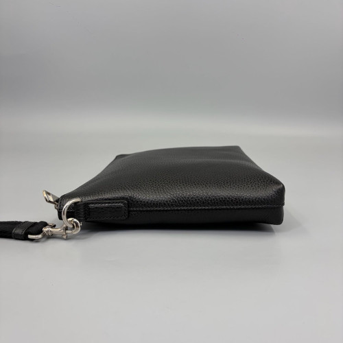 Gucci Clutch Grained Calfskin Black Gucci Clutch Grained Calfskin Black