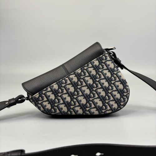 Dior Saddle Bag Oblique Black Beige
