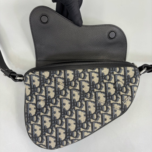 Dior Saddle Bag Oblique Black Beige