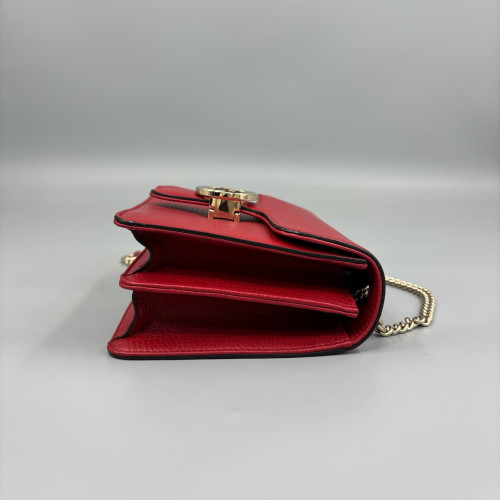 Gucci Small Interlocking G Shoulder Bag Calfskin Red