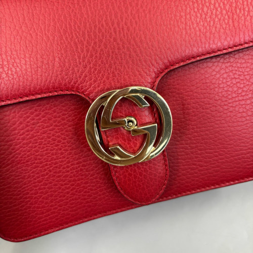 Gucci Small Interlocking G Shoulder Bag Calfskin Red