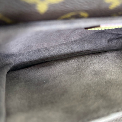 Louis Vuitton Pochette Metis Monogram Brown
