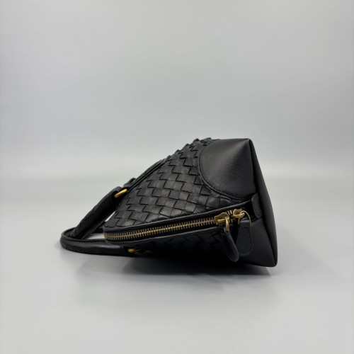 Bottega Veneta Handbag Lambskin Intrecciato Nappa Black Bottega Veneta Handbag Lambskin Intrecciato Nappa Black