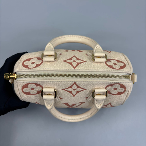 Louis Vuitton Speedy Bandouliere 20 Calfskin Beige Mystic White Red