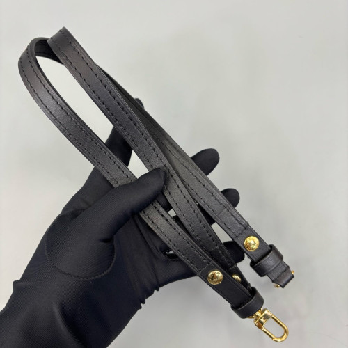 Louis Vuitton Ivy Wallet On Chain Monogram Brown Black