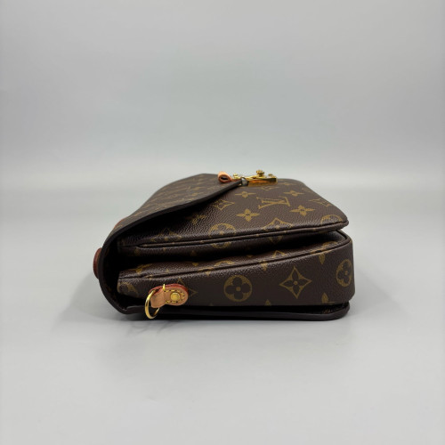 Louis Vuitton Pochette Metis Monogram Dark Brown Light Brown