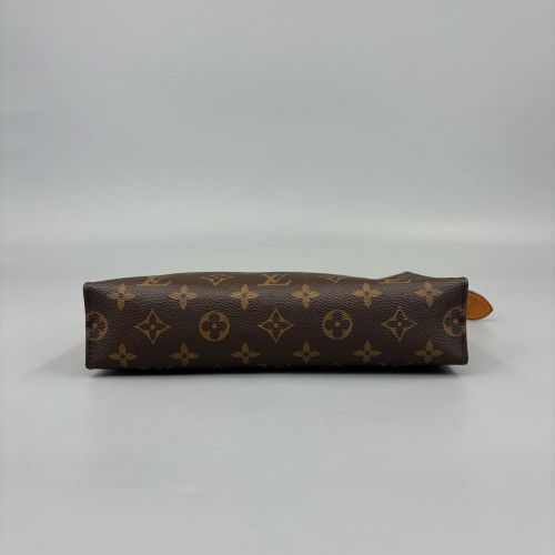 Louis Vuitton Poche Toilette 26 Monogram Dark Brown Light Brown Louis Vuitton Poche Toilette 26 Monogram Dark Brown Light Brown