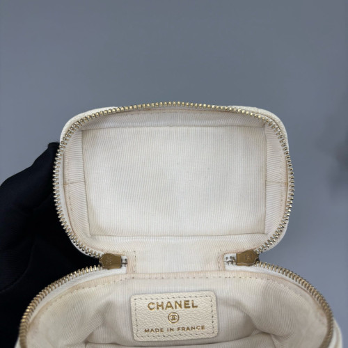 Chanel Quilted Mini Vanity Case Grained Calfskin White