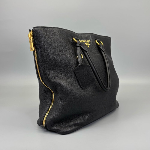Prada Tote Bag Grained Calfskin Black