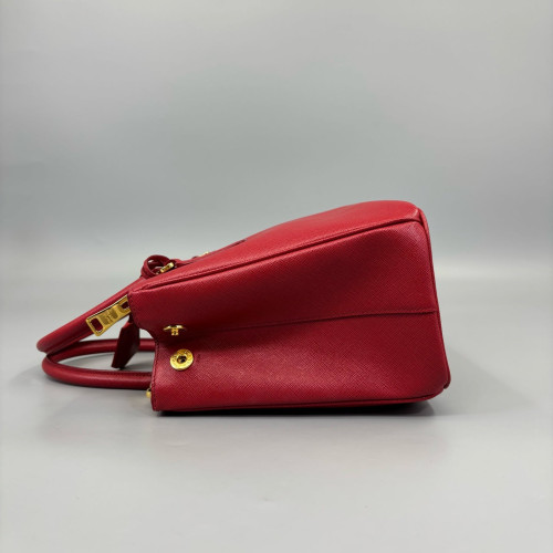 Prada Small Galleria Double Zip Tote Saffiano Calfskin Red Prada Small Galleria Double Zip Tote Saffiano Calfskin Red