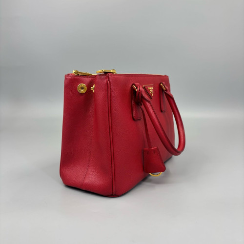 Prada Small Galleria Double Zip Tote Saffiano Calfskin Red Prada Small Galleria Double Zip Tote Saffiano Calfskin Red