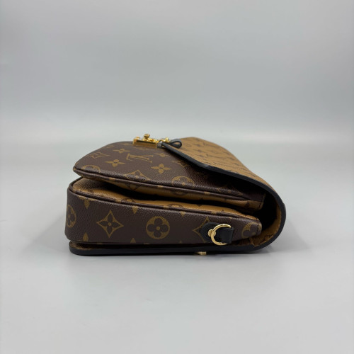 Louis Vuitton Pochette Metis Monogram Brown